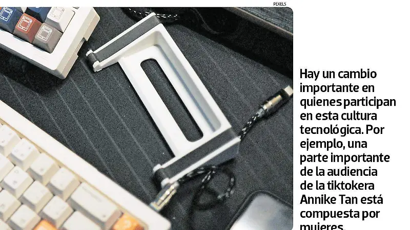cyberdecks SITIO5.jpg